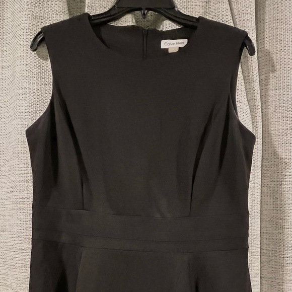 Calvin Klein Dresses & Skirts - Calvin Klein Elegant Black Midi Dress